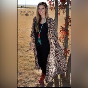 Crazy Train leopard duster